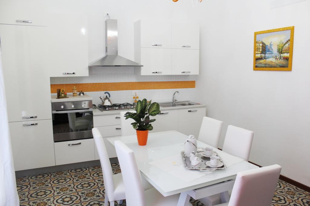 Palazzo Taormina Apartment Castellammare del Golfo Exterior photo