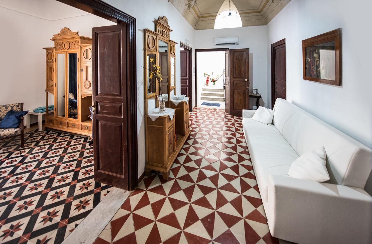 Palazzo Taormina Apartment Castellammare del Golfo Exterior photo