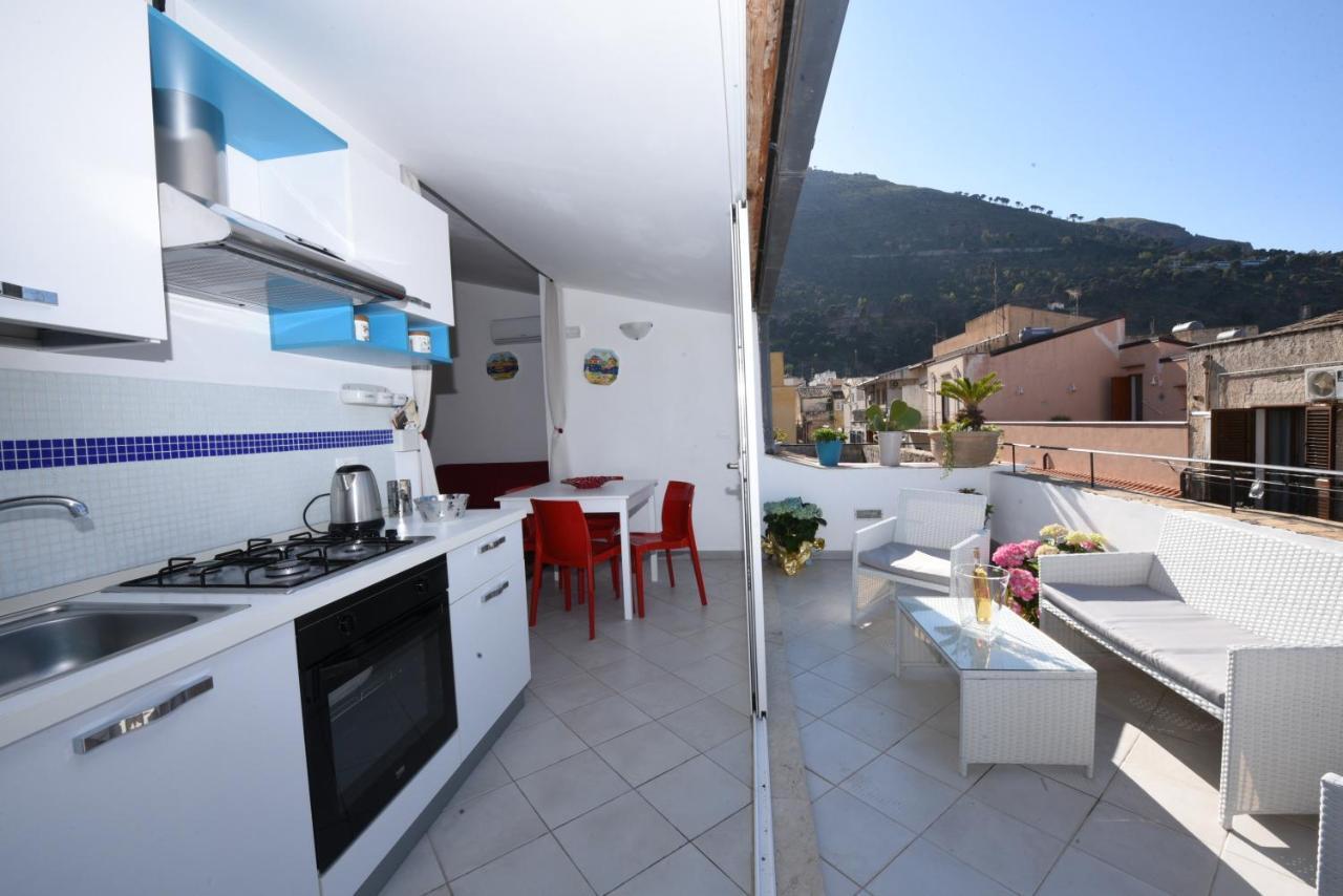 Palazzo Taormina Apartment Castellammare del Golfo Exterior photo